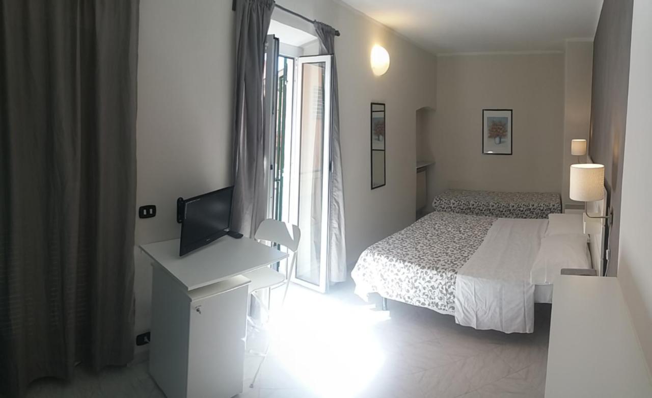 Hotel Malibu Spotorno Buitenkant foto