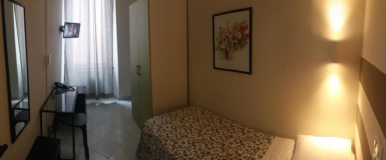 Hotel Malibu Spotorno Buitenkant foto